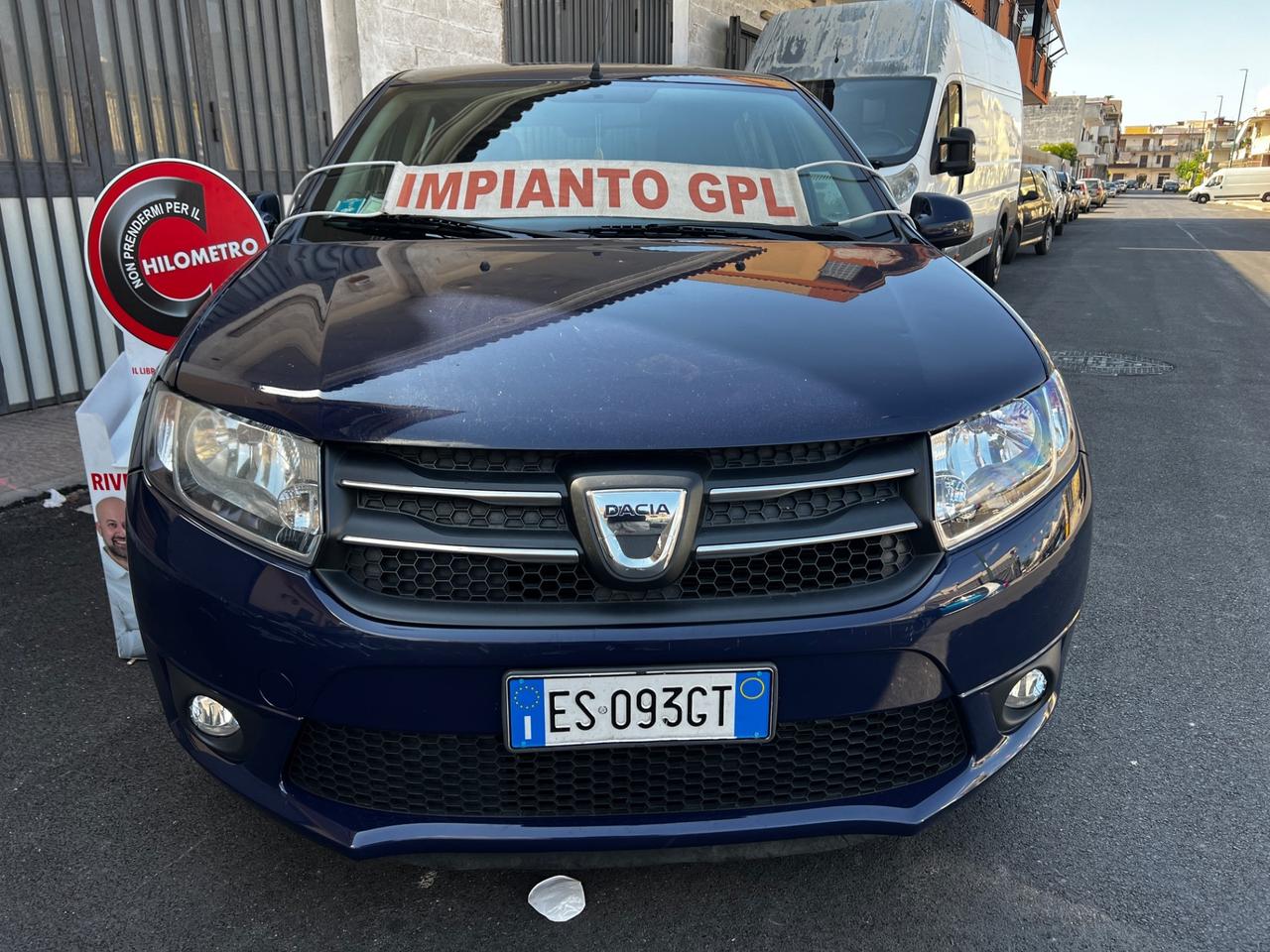 Dacia sandero 1,2 Benzina/GPL 2015