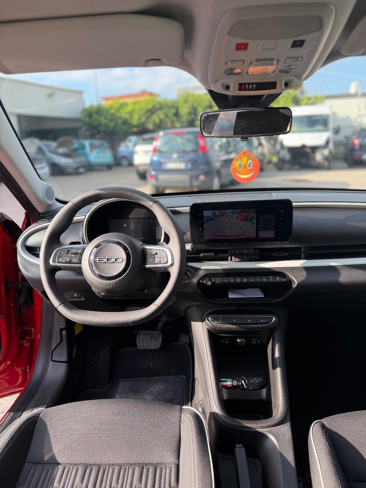 Fiat 600 Hybrid 100 CV DCT MHEV La Prima