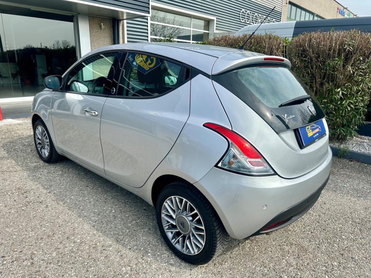 Lancia Ypsilon 1.2 69 CV 5 porte GPL** UNIPROPRIETARIO*SCADENZA GPL 03/2032*NEO PATENTATI