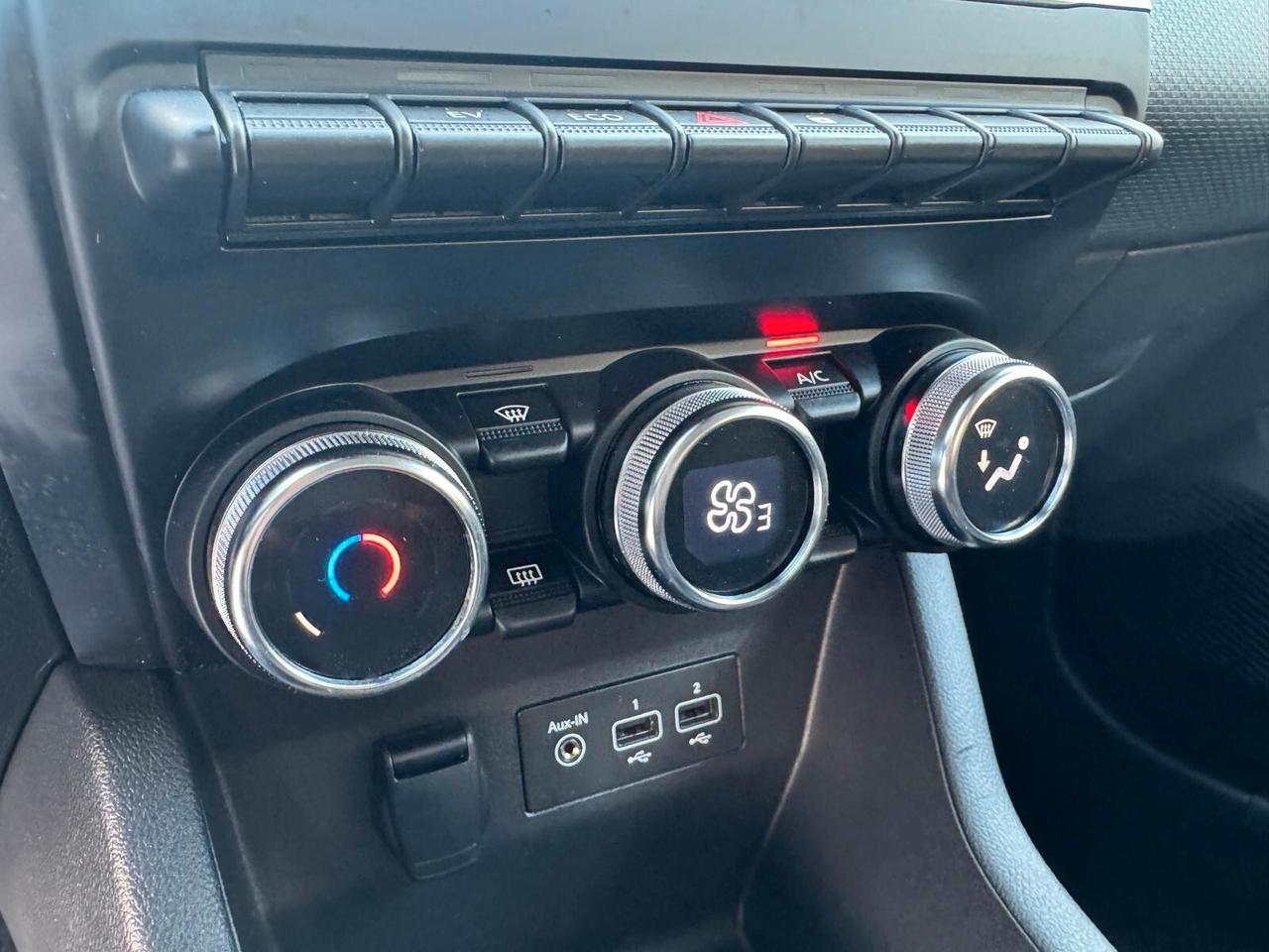 RENAULT CLIO 1.6 E-Tech 145 CV 2023!!! EQUILIBRE!!!