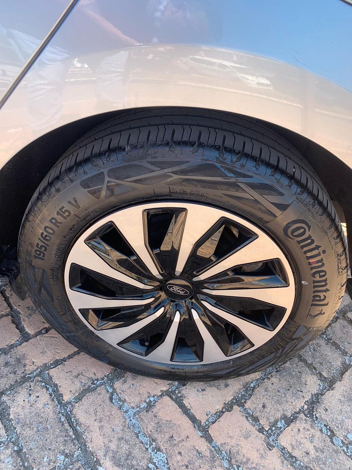 Ford Fiesta 1.1 75 CV 5 porte Titanium