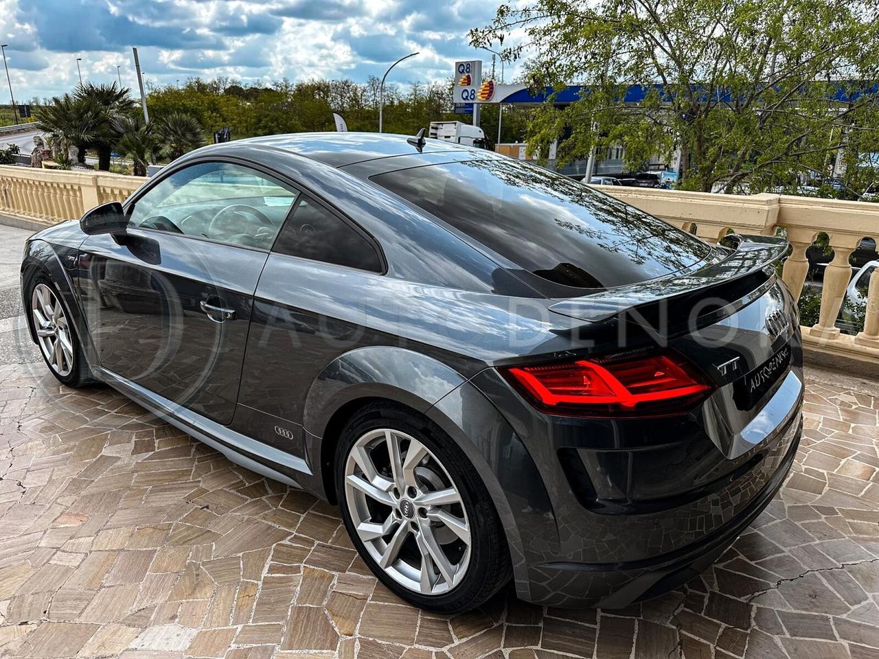 Audi TT Coupé 40 TFSI S tronic#LED#NAVI#VIRTUAL