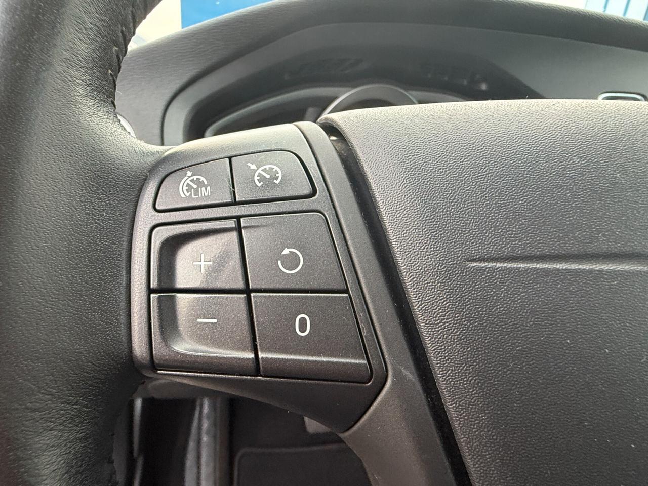 Volvo V40 D3 Geartronic Kinetic