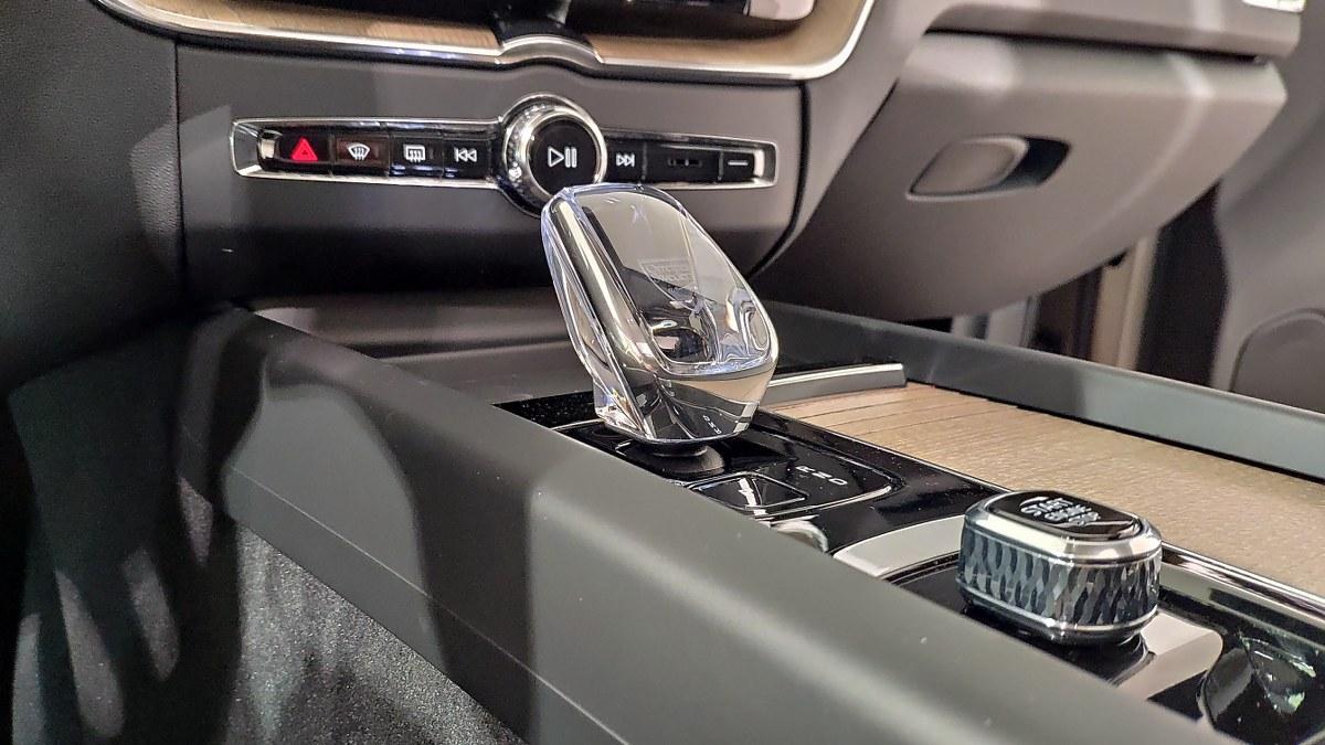 VOLVO Xc60 B5 Mild Hybrid Awd Automatico Ultra Dark