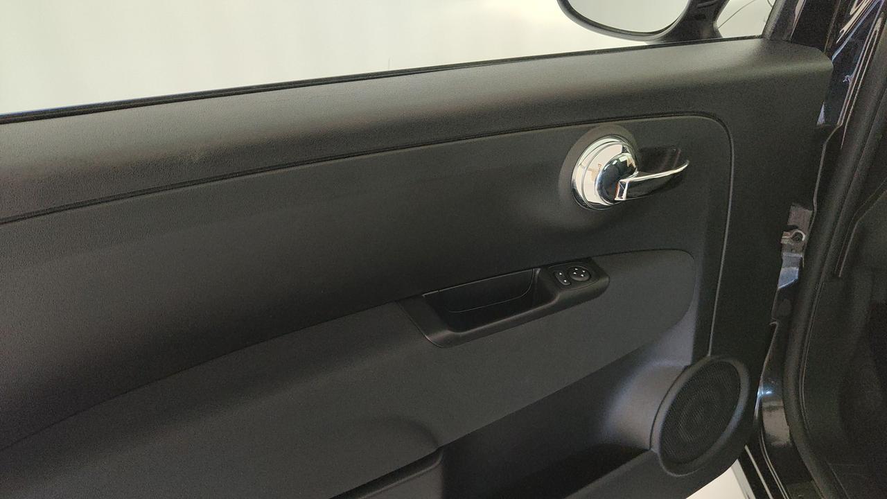 FIAT 500 1.0 hybrid 70cv