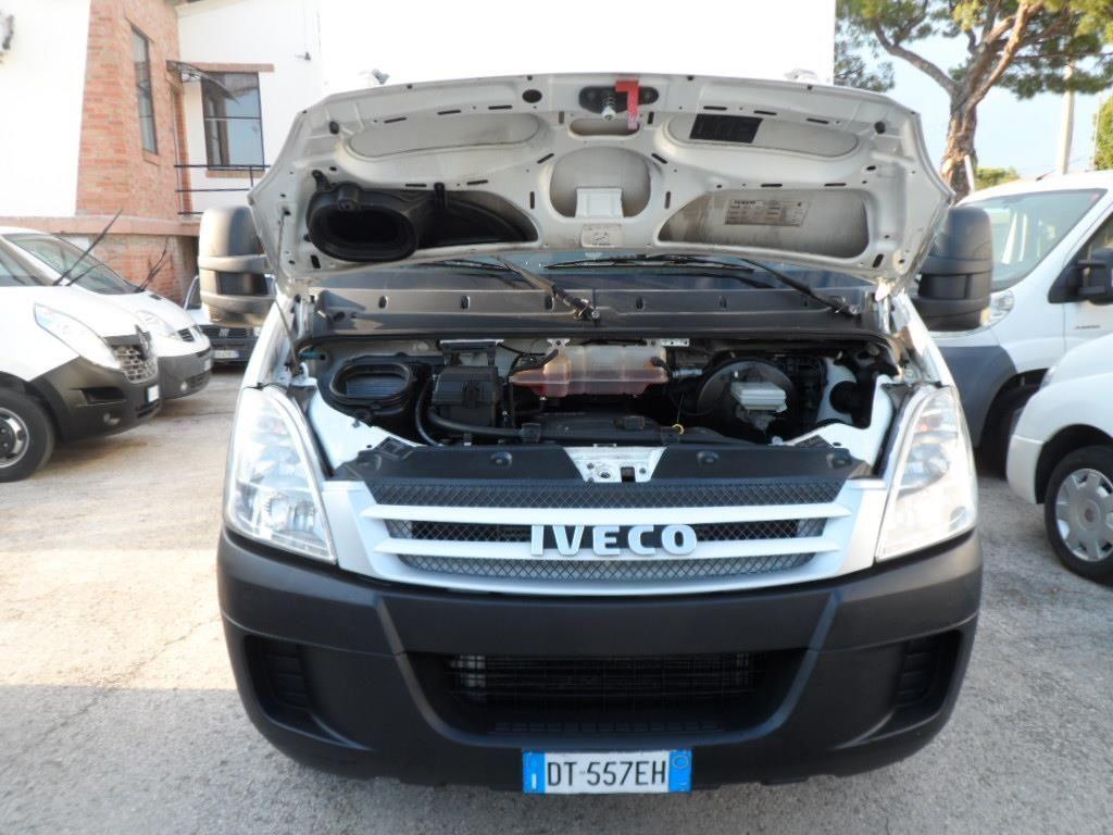 Iveco DAILY 35 C 18 CENTINATO CON SPONDA , Bianco