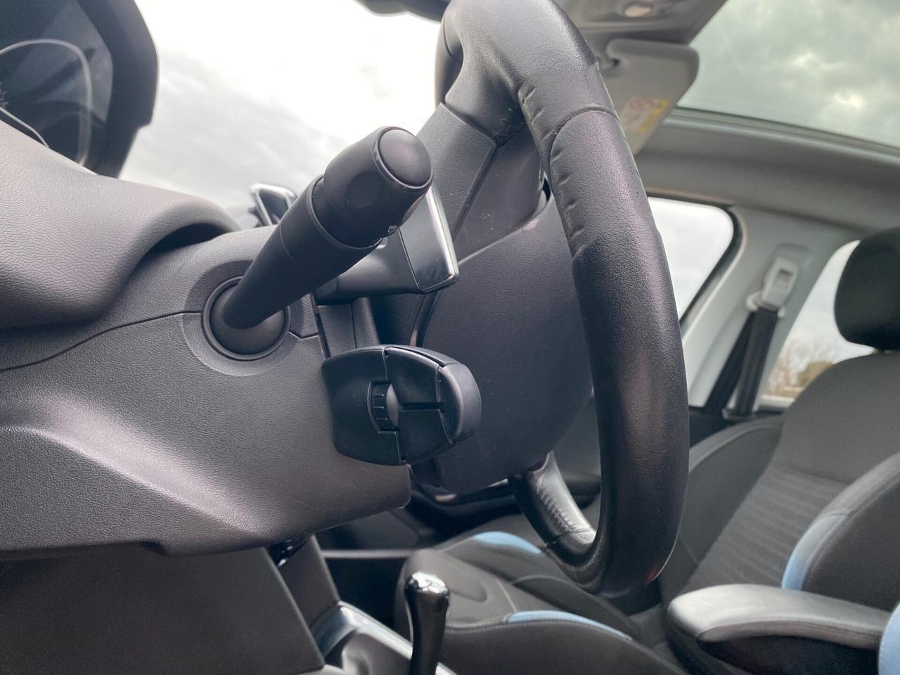 Peugeot 208 1.6 e-HDi 92 CV Stop&Start 5 porte Allure