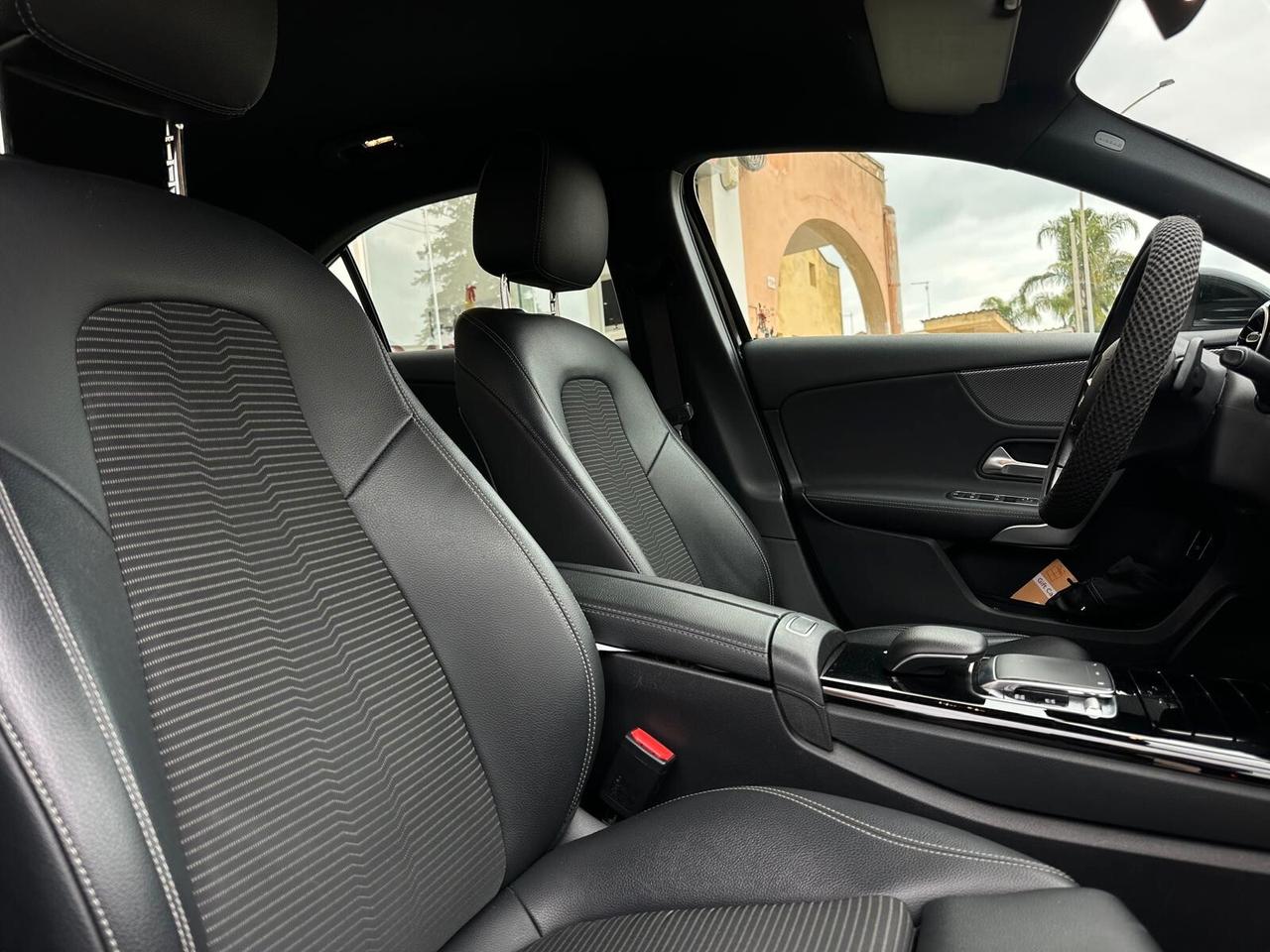 Mercedes-benz A 180 d Sport Sedan