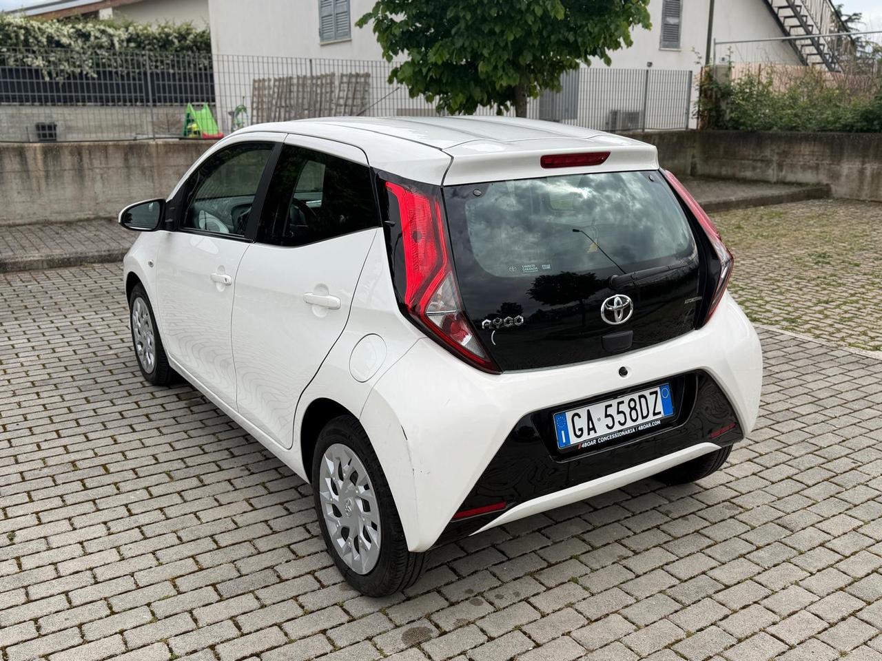 Toyota Aygo Connect 1.0 *MINIRATE*