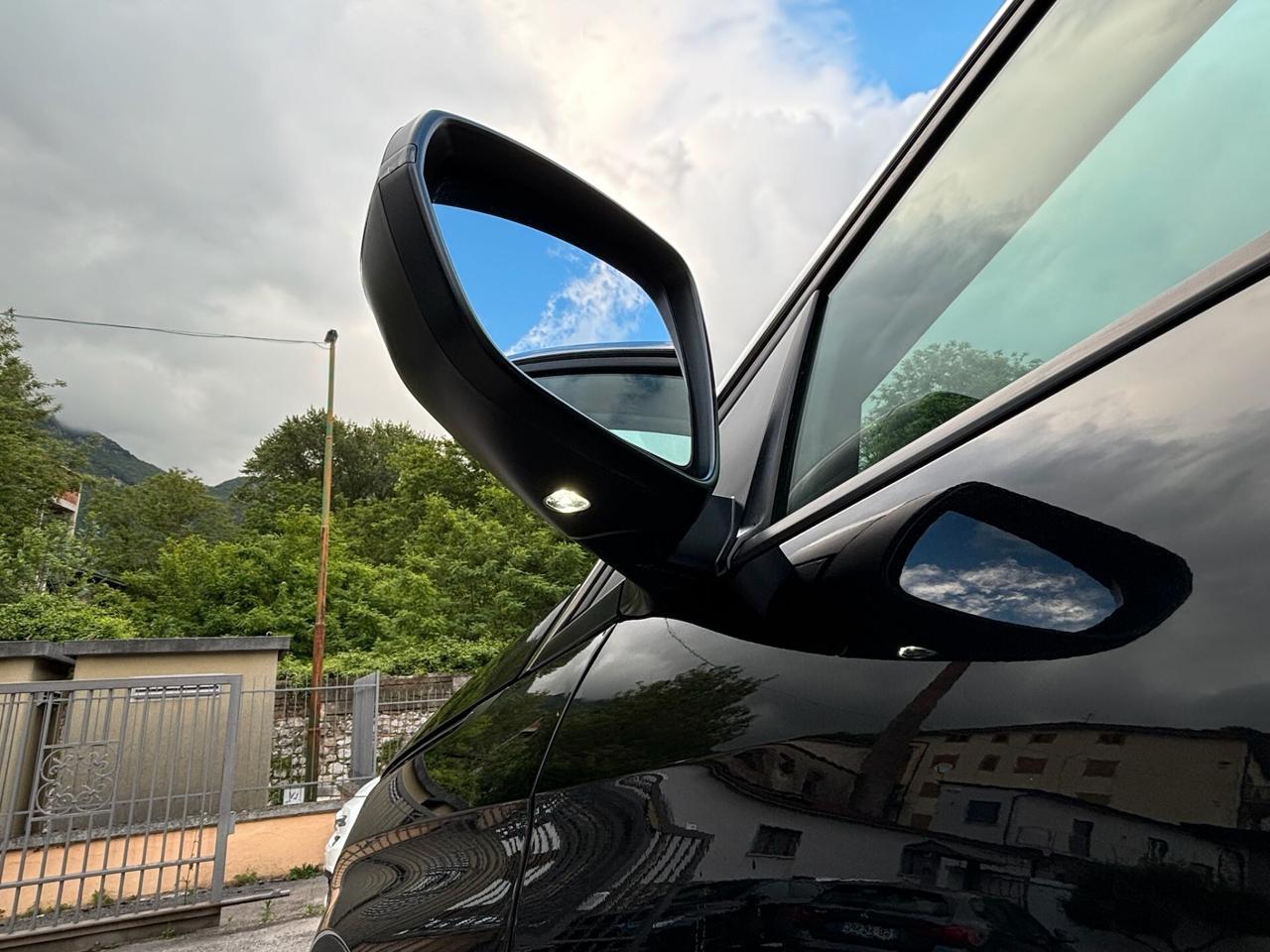 Peugeot 3008 BlueHDi 130 S&S EAT8 Allure Pack FULL LED