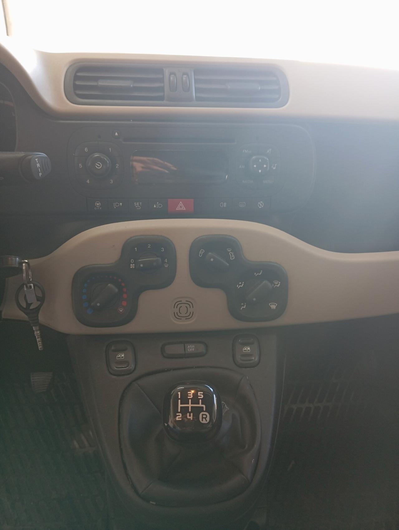 Fiat Panda 1.3 MJT 75 cv 2015 CON GARANZIA