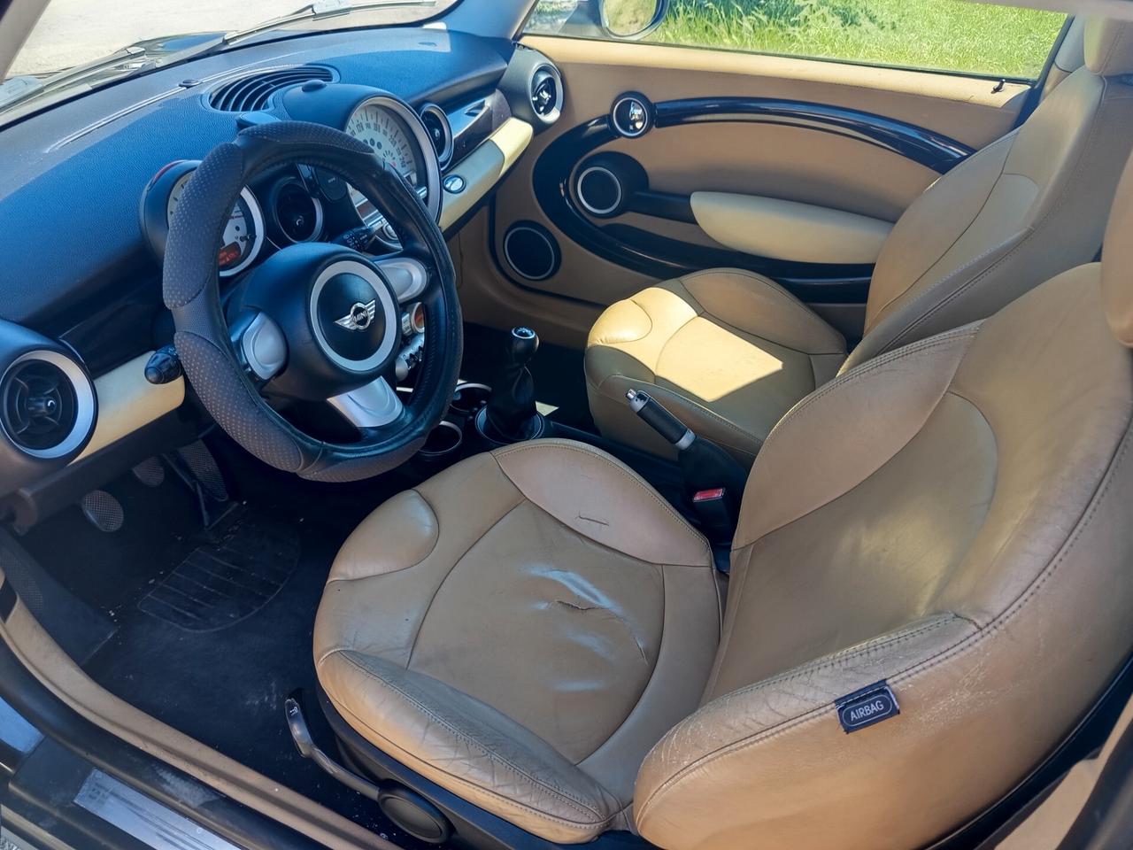 Mini 1.6 16V Cooper Chili