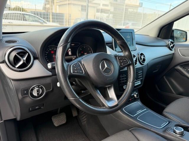Mercedes-benz B 200 d Autom 4Matic Premium 2017