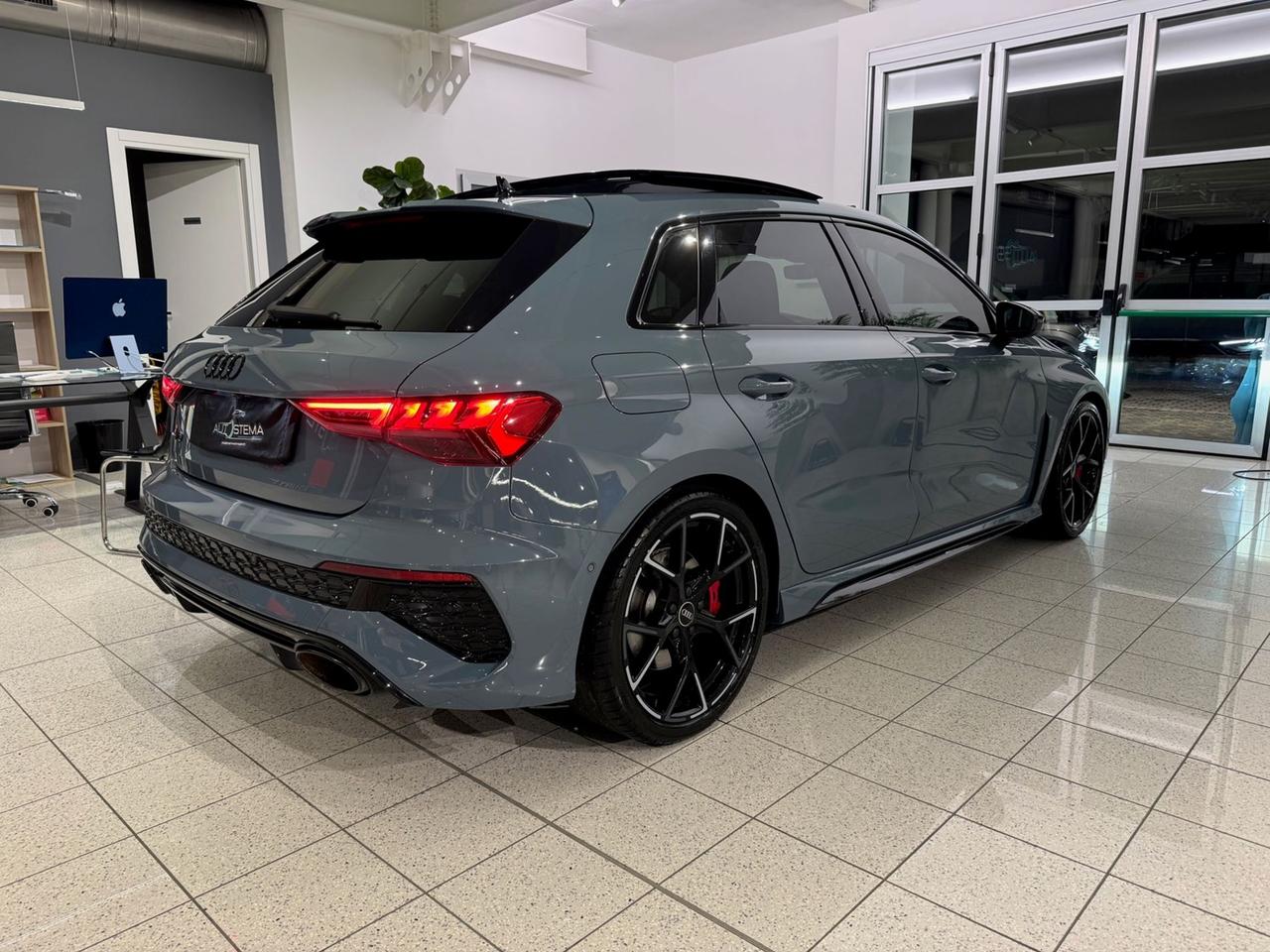 AUDI A3 IV 2020 Sportback RS3 Sportback 2.5 tfsi quattro s-tronic - GOMME NUOVE!