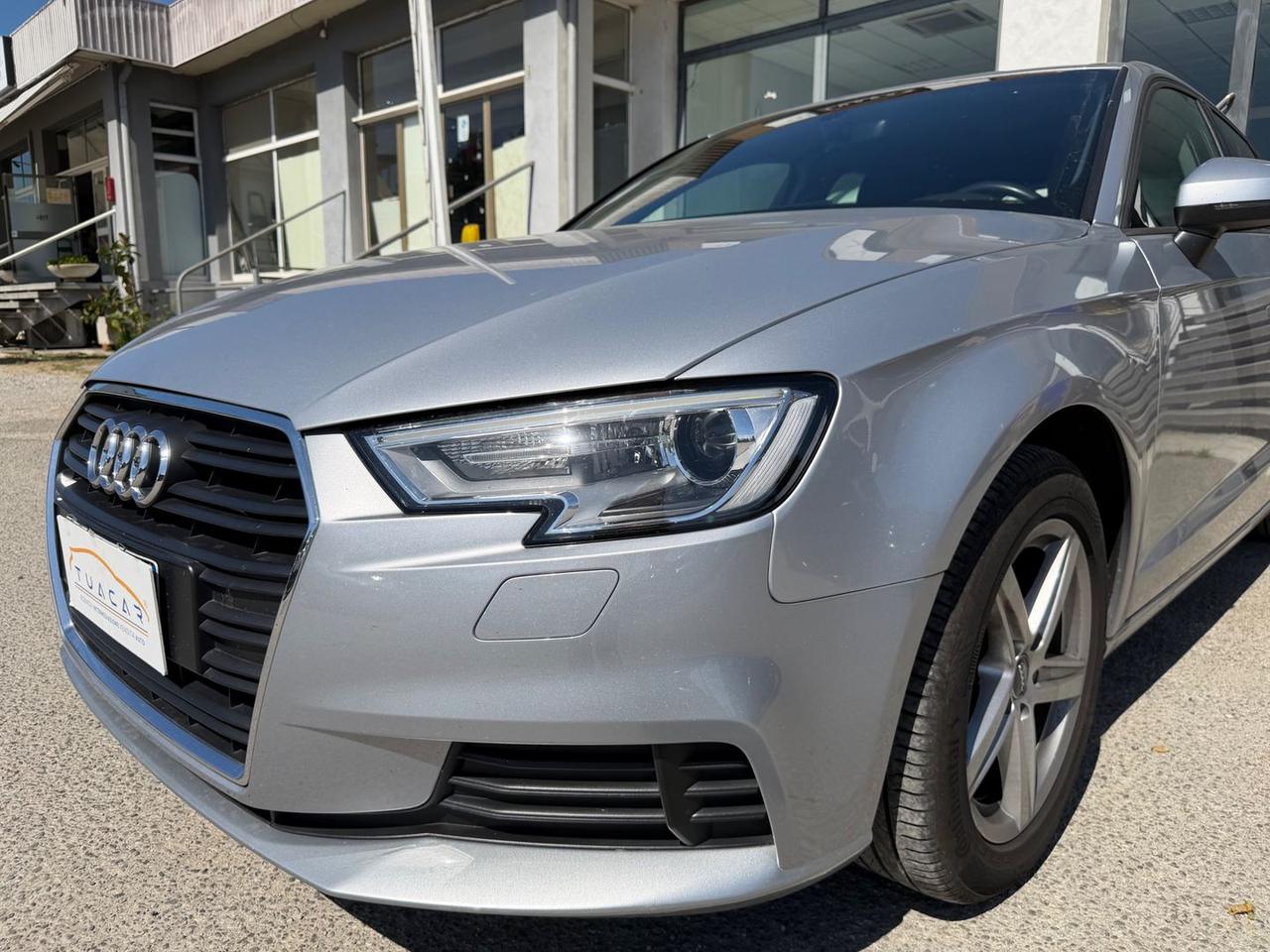 Audi A3 Admired 2.0 35 TDI #11297