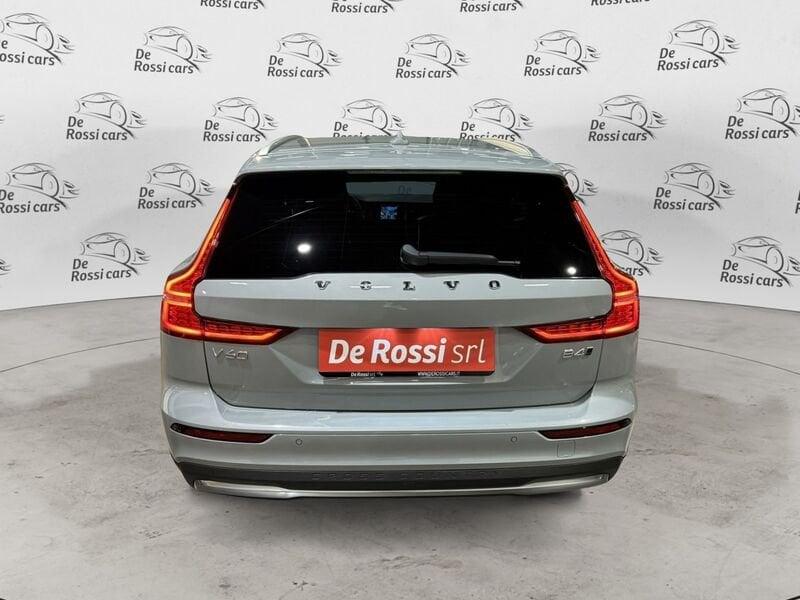 Volvo V60 Cross Country V60 Cross Country B4 (d) AWD automatico Plus