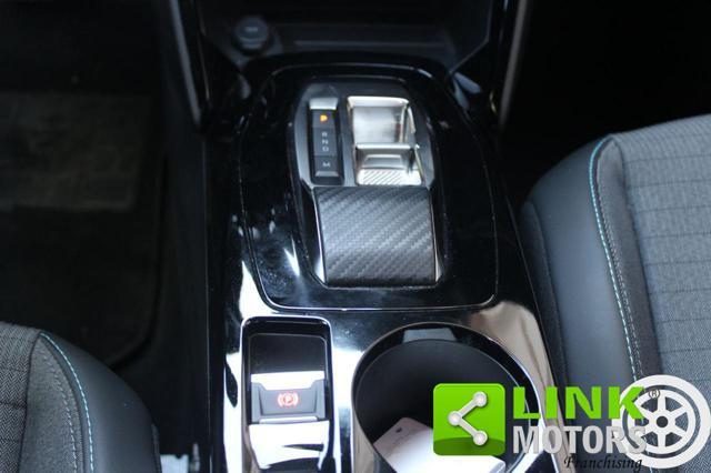 PEUGEOT 2008 1.5 BLUEHDI EAT8 ALLURE PACK