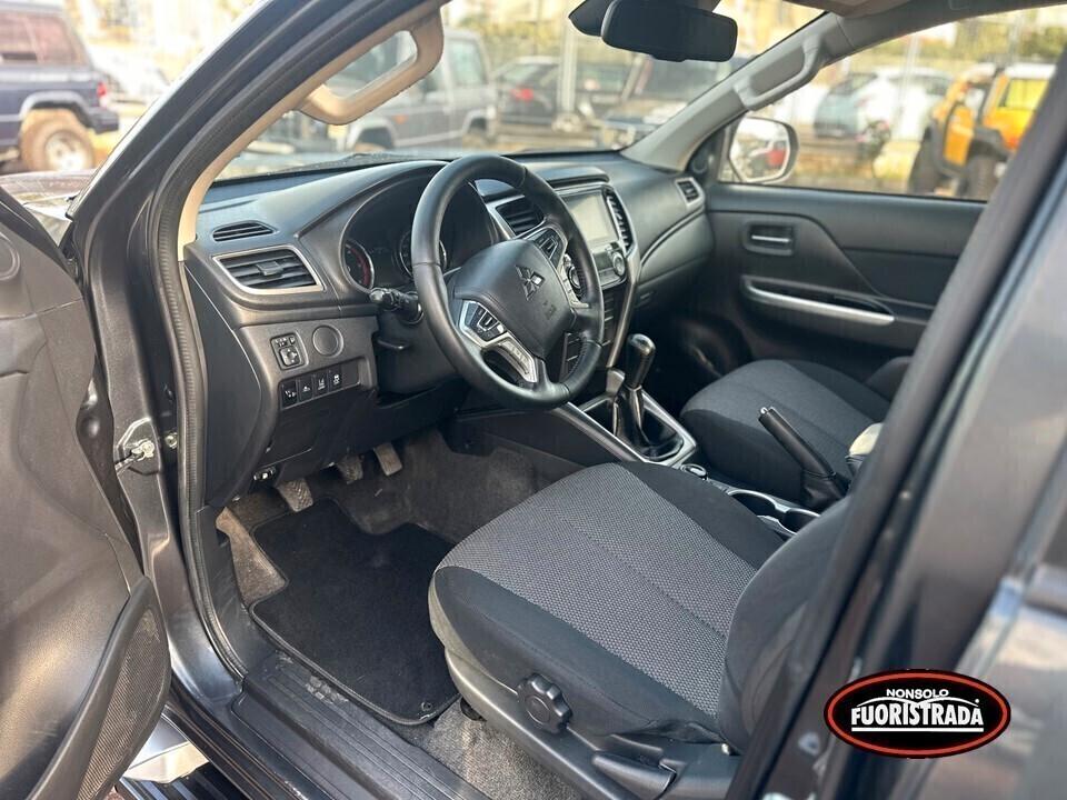 Mitsubishi L200 2.3 DI-D Double Cab Intense