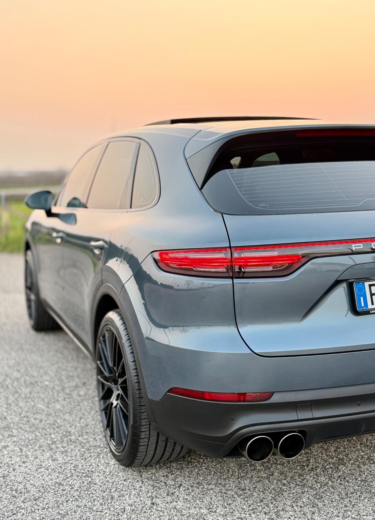 Porsche Cayenne 3.0 V6