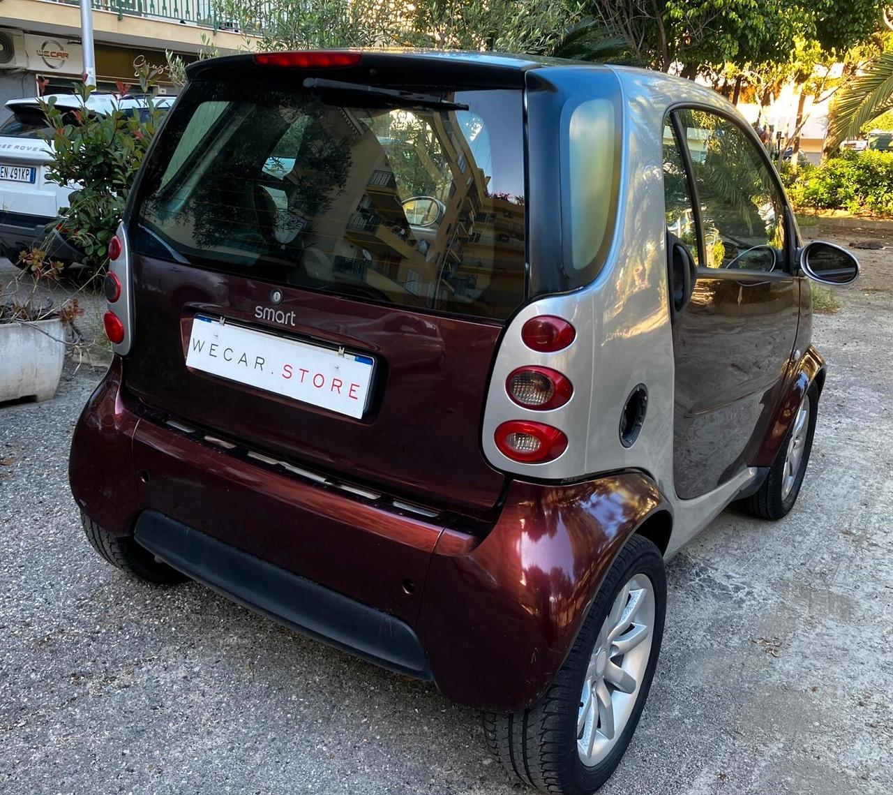 Smart ForTwo 60 1.0 Black Passion