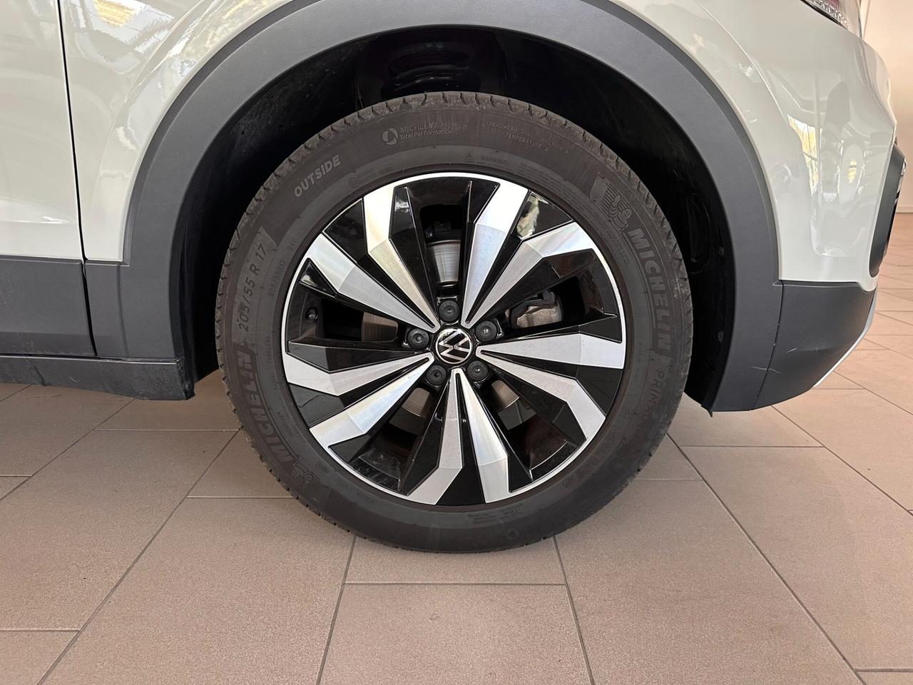 Volkswagen T-Cross 1.0 TSI 110 CV DSG Sport