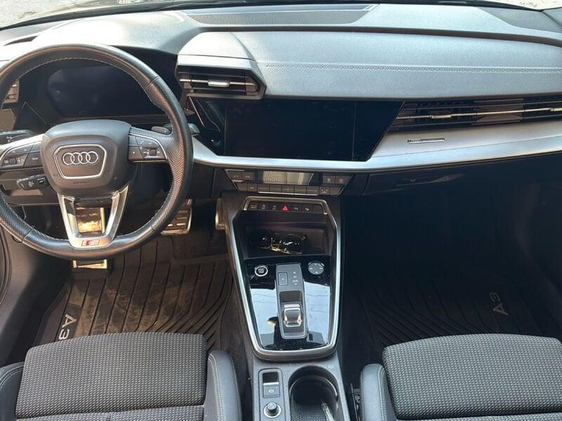Audi A3 35 TFSI S line Edition