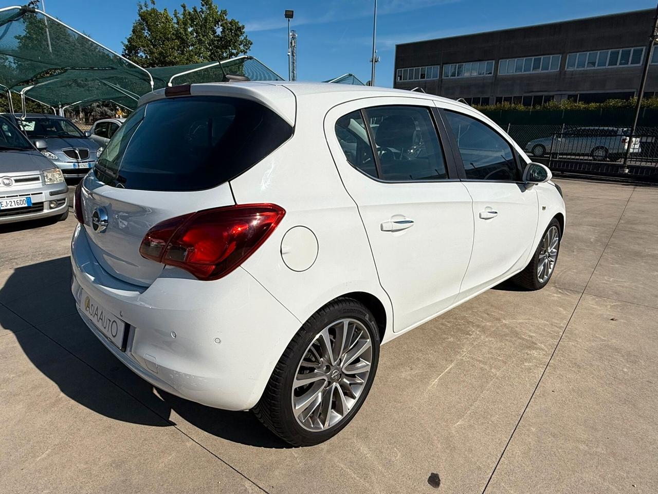 Opel Corsa Corsa V 2015 5p 1.4 Cosmo 90cv