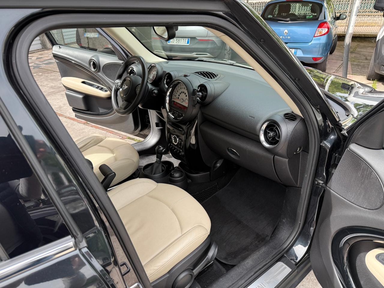 Mini Cooper D Countryman Mini 2.0 Cooper D Countryman ALL4 Automatica