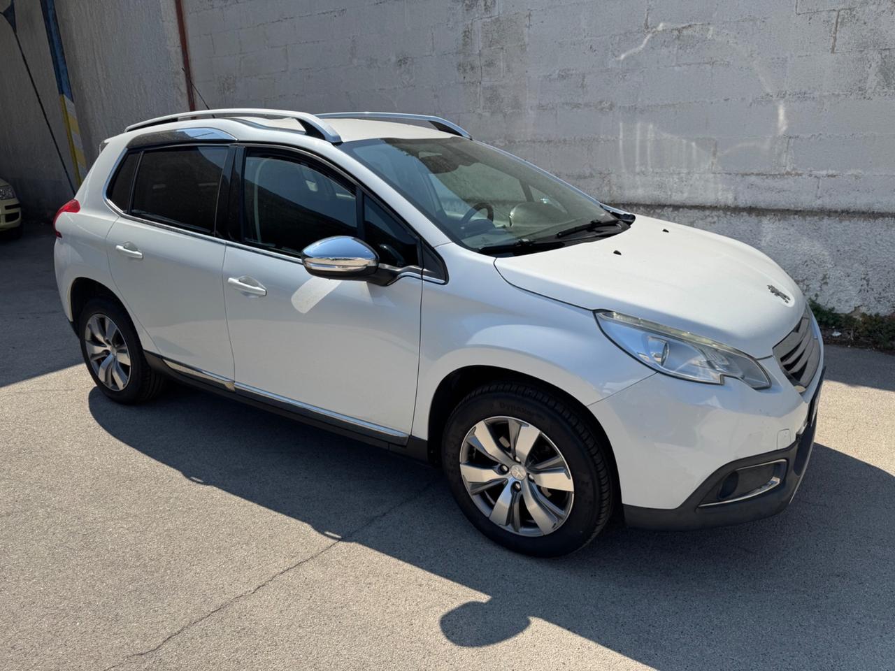 Peugeot 2008 1.6 e-HDi 92 CV Stop&Start Allure