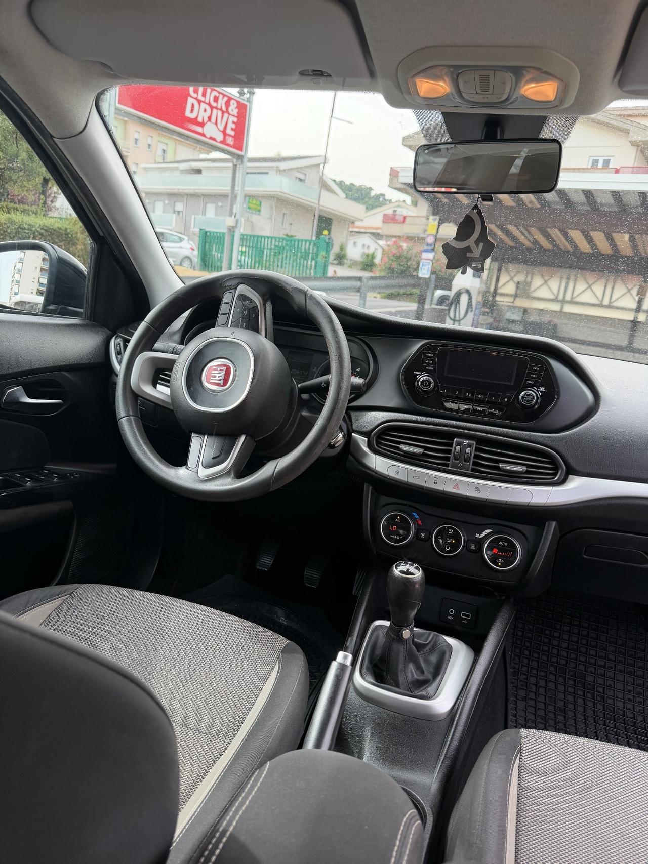 Fiat Tipo 1.3 Mjt 4 porte Easy