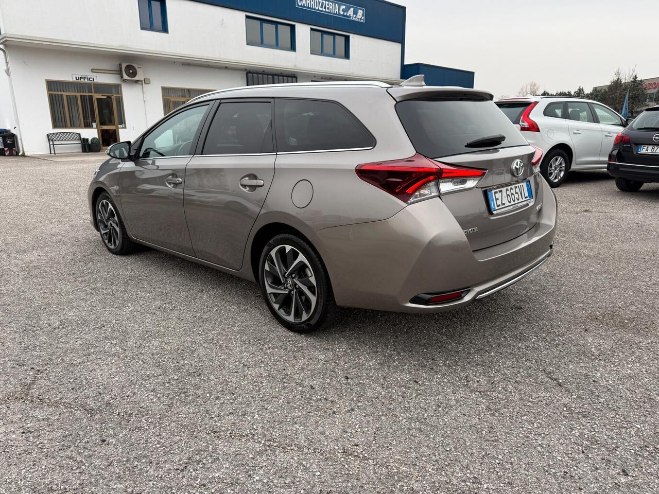 Toyota Auris Touring Sports 1.6 D-4D Active