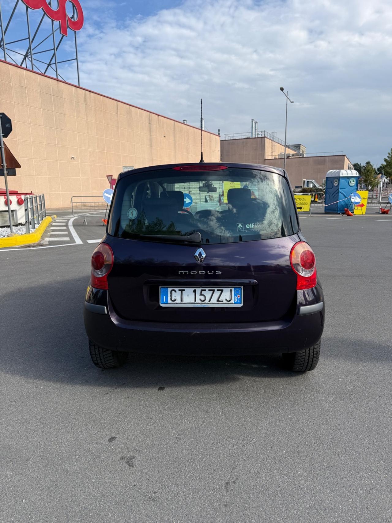 Renault Modus 1.6 16V Luxe Privilège