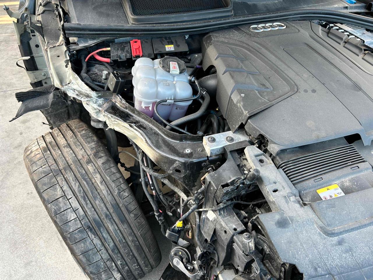 Audi Q8 3.0 TDI 230CV Aut. - 2022 Incidentata