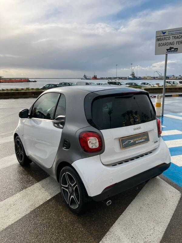 Smart Fortwo 0.9 t Passion 90cv twinamic my18