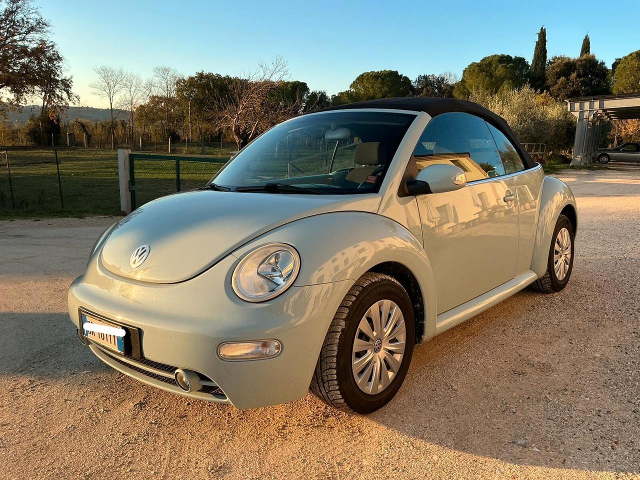 Volkswagen New Beetle 1.6 Cabrio ASI azzurro Tiffany no bollo