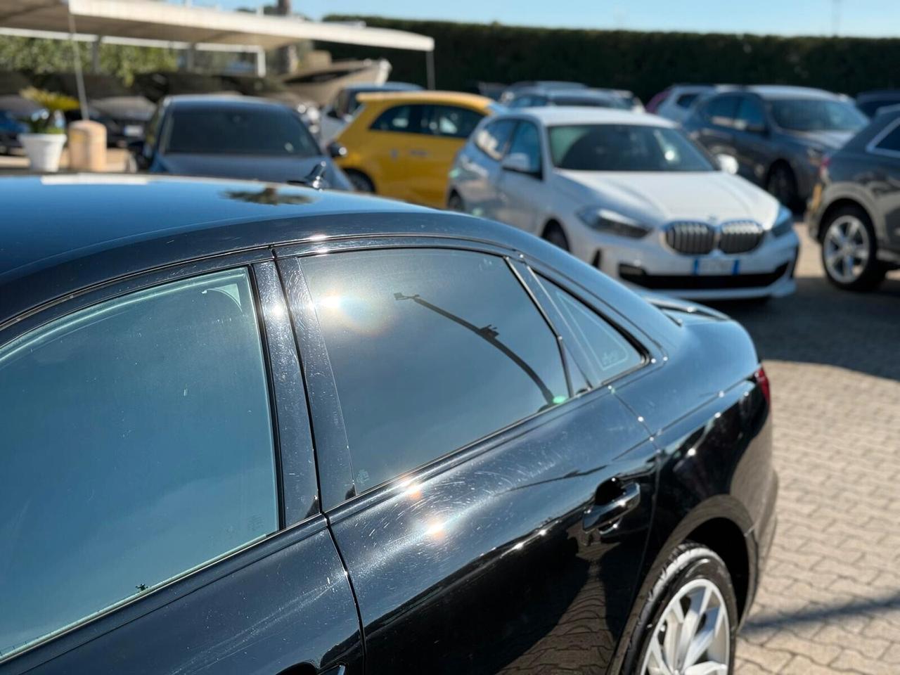 Audi A4 2.0 TDI HYBRID Advanced Edition s-tronic + Matrix