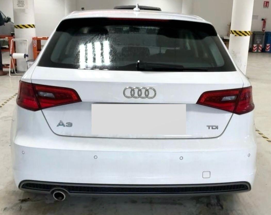 AUDI A3 Sportback 1.6 TDI Admired S-LINE - Led Navi