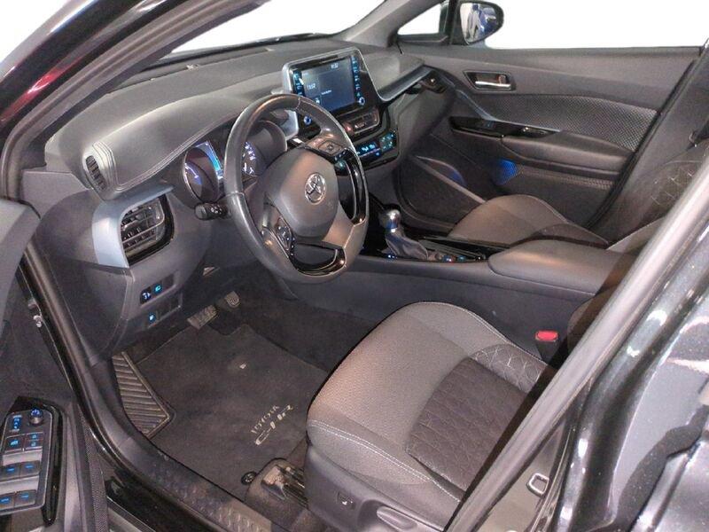 Toyota C-HR C-HR 1.8 Hybrid E-CVT Trend