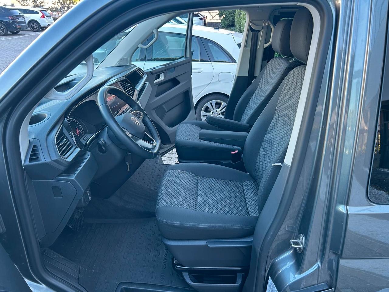 Volkswagen T6.1 Multivan 2.0 tdi 150cv dsg 7 posti