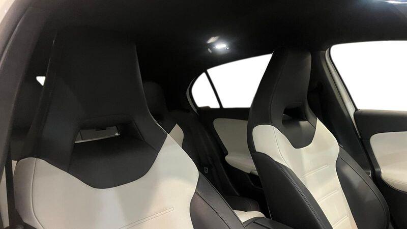 Mercedes-Benz Classe A A 250 Automatic Premium