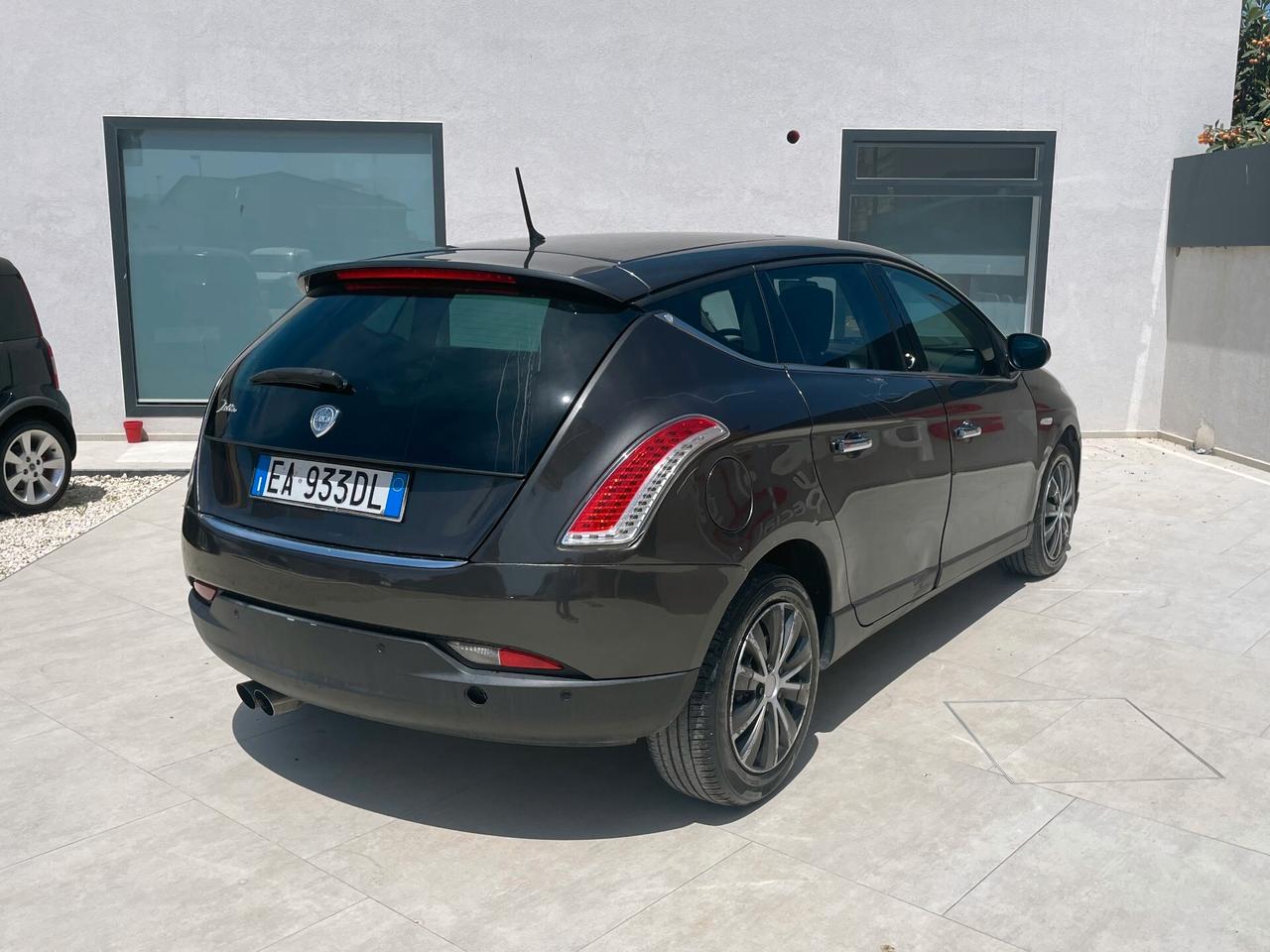 Lancia Delta 2.0 MJT DPF Executive