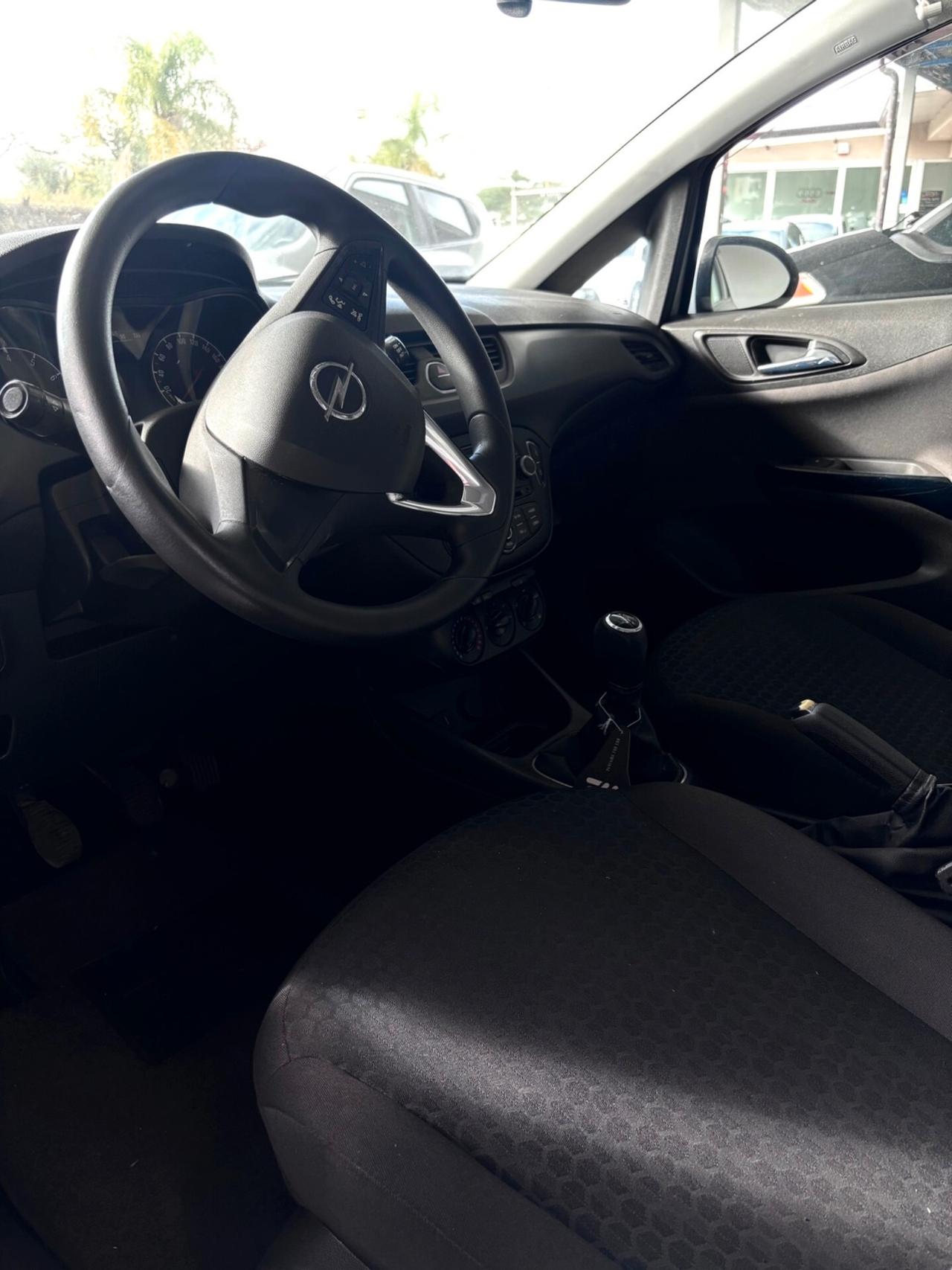 Opel Corsa 1.2 69CV - 2015