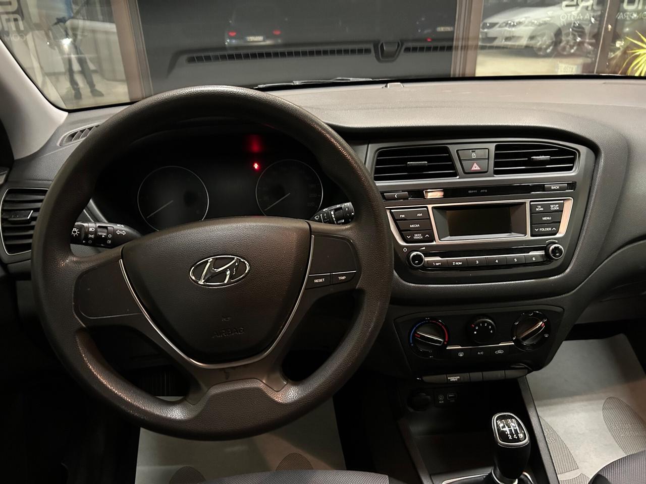 Hyundai i20 1.1 CRDi 75 CV 117.000 KM