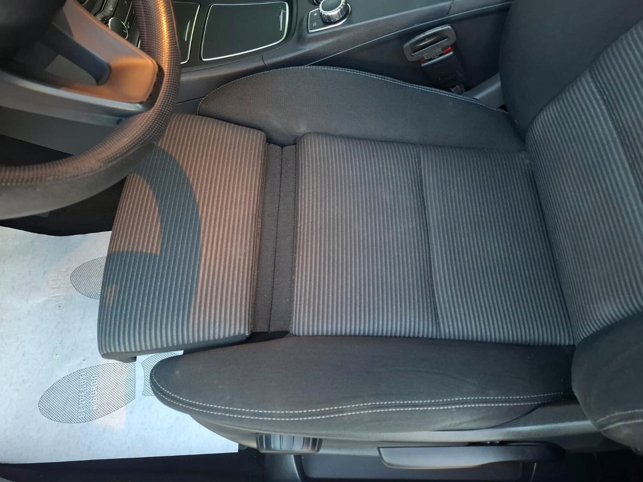 MERCEDES-BENZ B180 AUTOMATIC PREMIUM