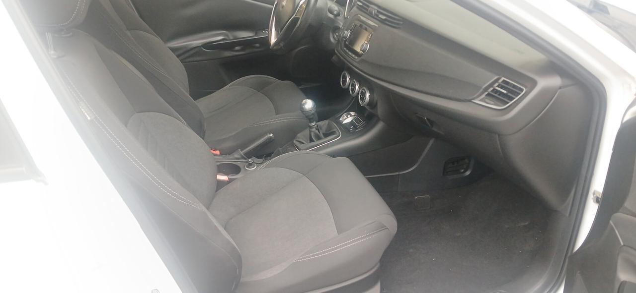 Alfa Romeo Giulietta 1.6 JTDm neopatentati euro 6