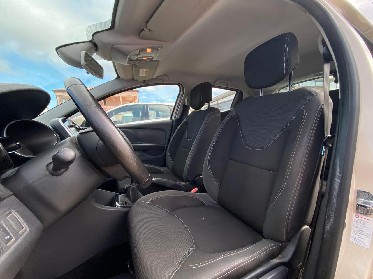 RENAULT CLIO UNICO PROPRIETARIO