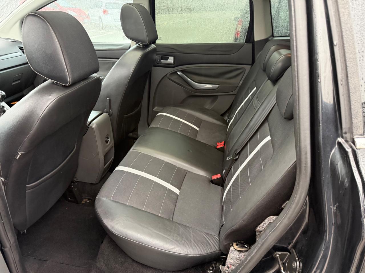 Ford Kuga 2.0 TDCi 136 CV 4WD Titanium DPF