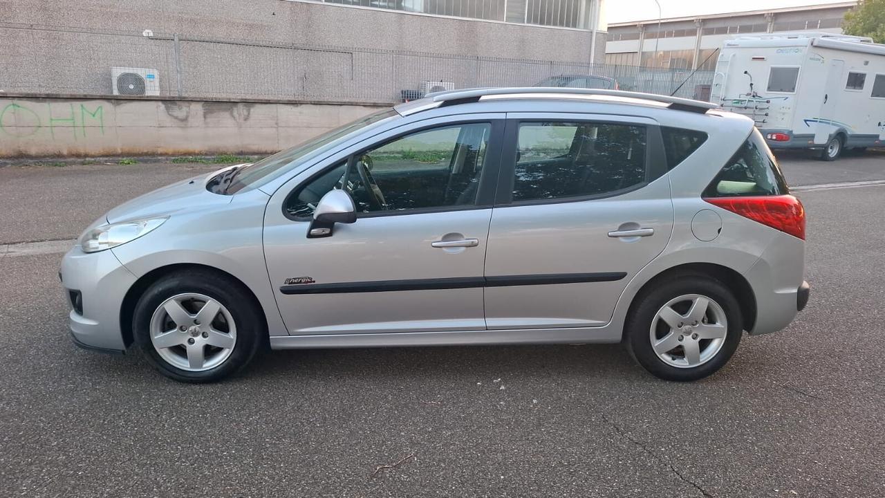 Peugeot 207 1.4 SW SOLAMENTE 65.000 KM
