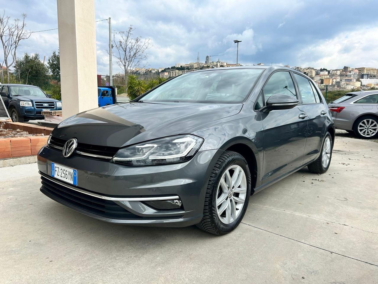 Volkswagen Golf 2.0 TDI DSG 5p. Executive BlueMotion Technology