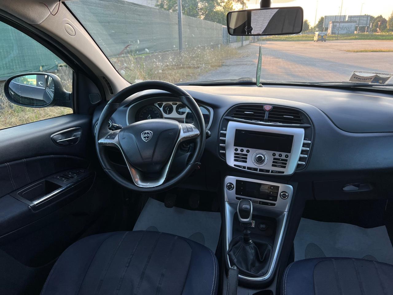 Lancia Delta 1.6 MJT DPF Argento